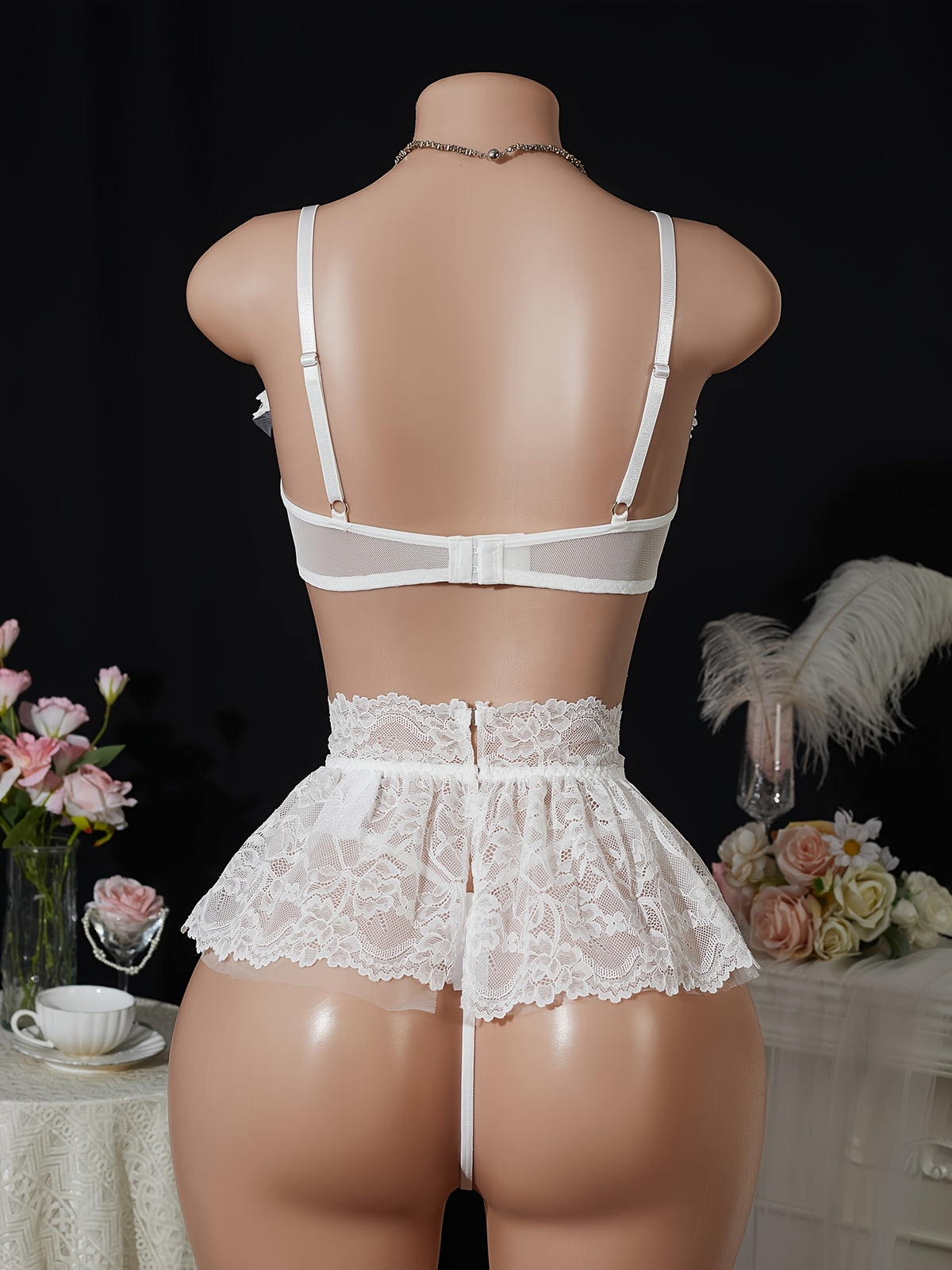 Aurea Maid Lingerie Set