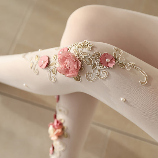Eclipse Ivory Floral Piece product image